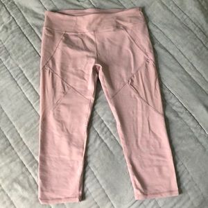 Fabletics cropped legging
